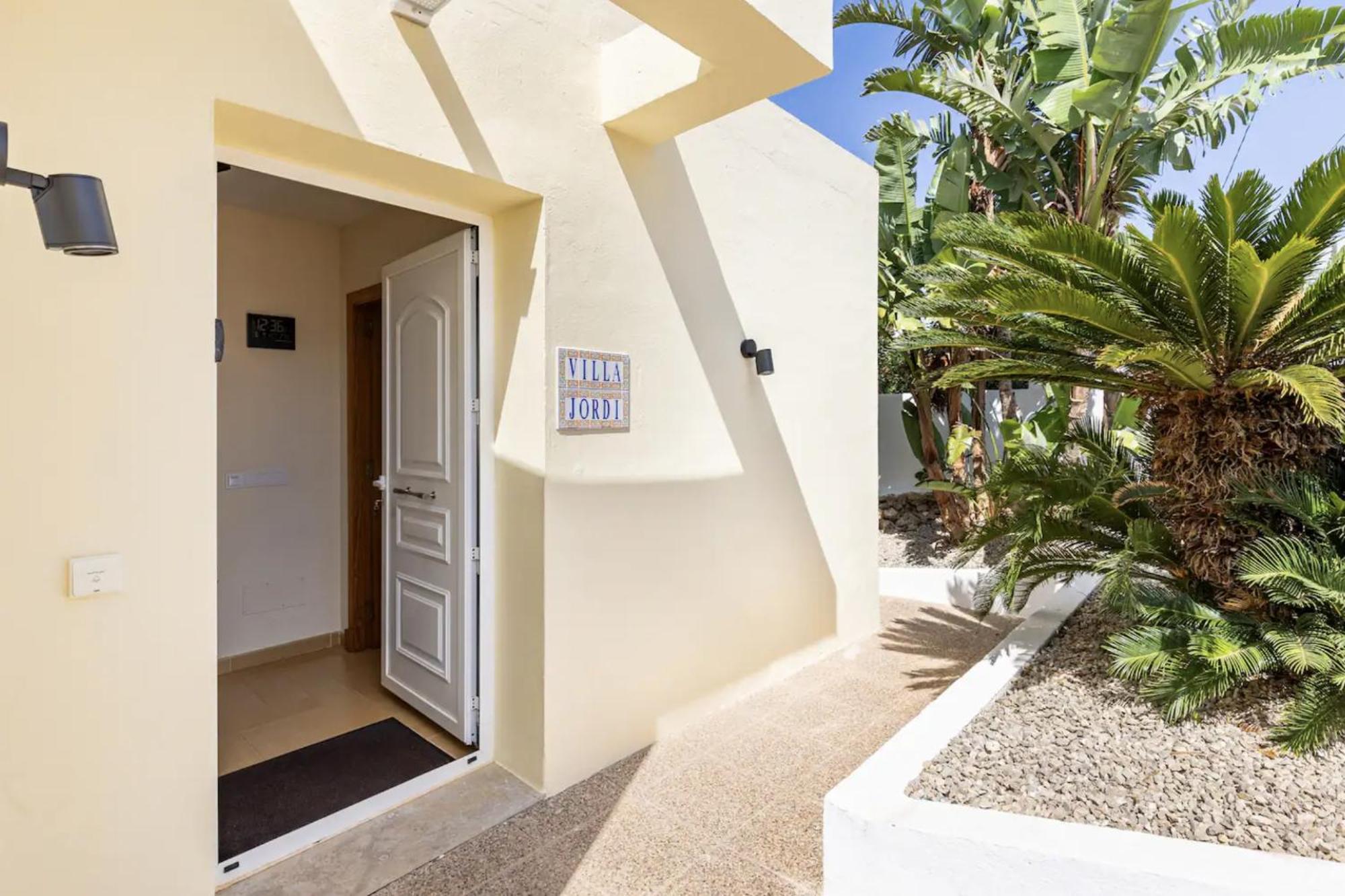 Villa Jordi - Cala En Porter Cala En Porter  Экстерьер фото